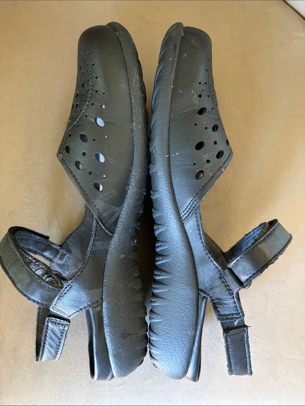 Naot Arataki Leather Shoes - Picture 5 of 7